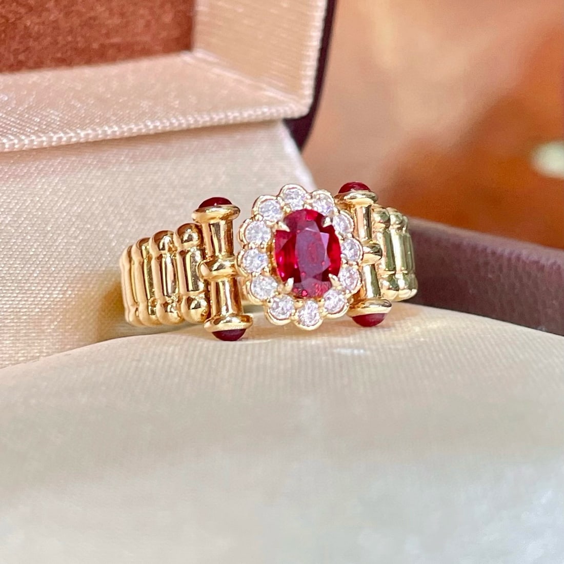 14k Gold 0.69 Ctw Natural Ruby & Diamond Ring - 5