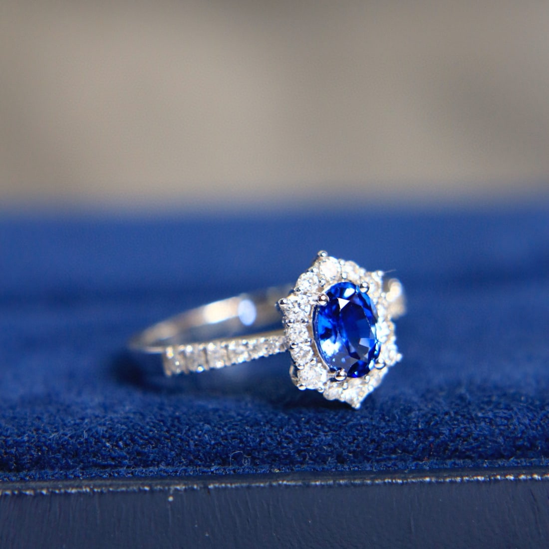 14k Gold 1.27 Ctw Natural Sapphire & Diamond Ring - 3