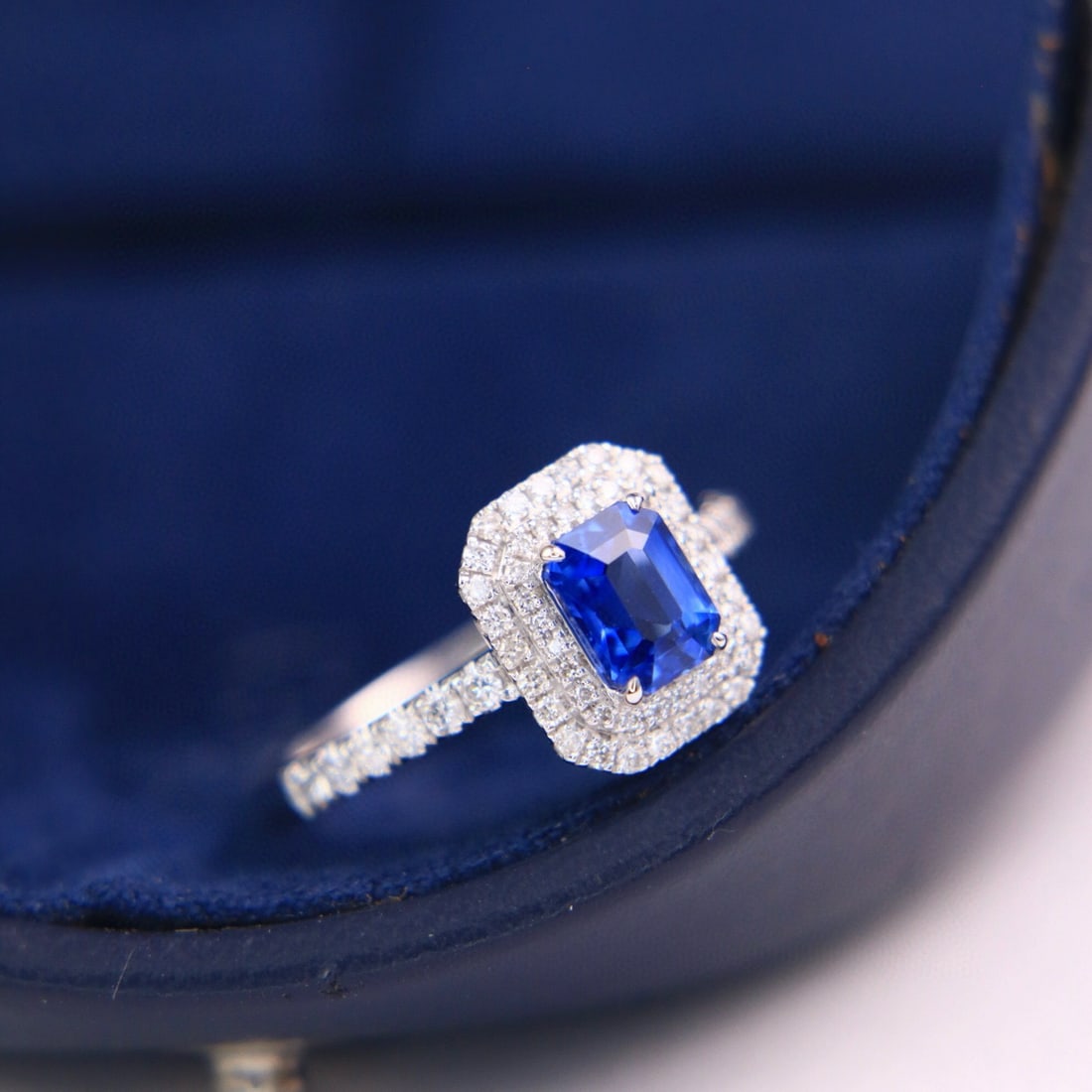 14k Gold 1.55 Ctw Natural Sapphire & Diamond Ring - 2