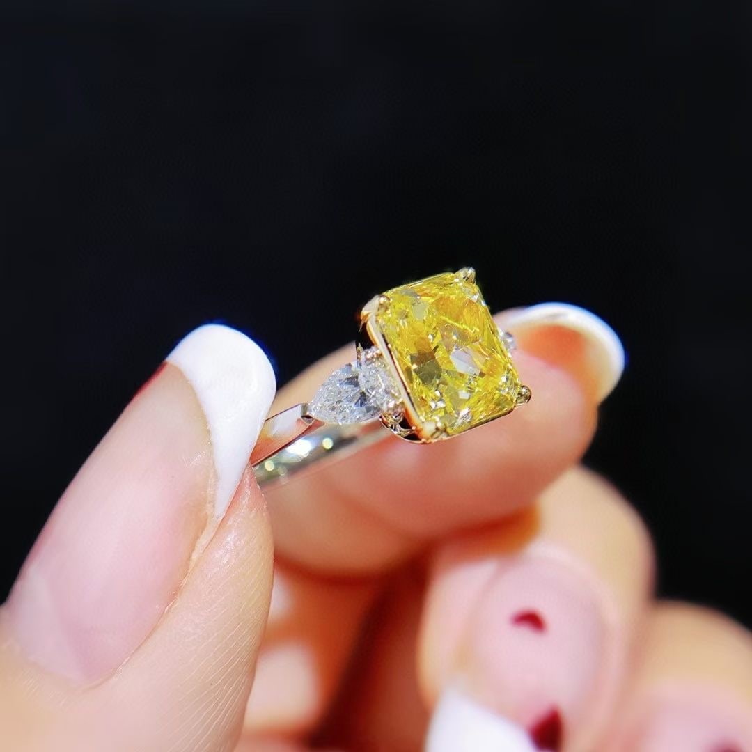 14k Gold 2.37 Ctw Natural Yellow Diamond & Diamond Ring - 2