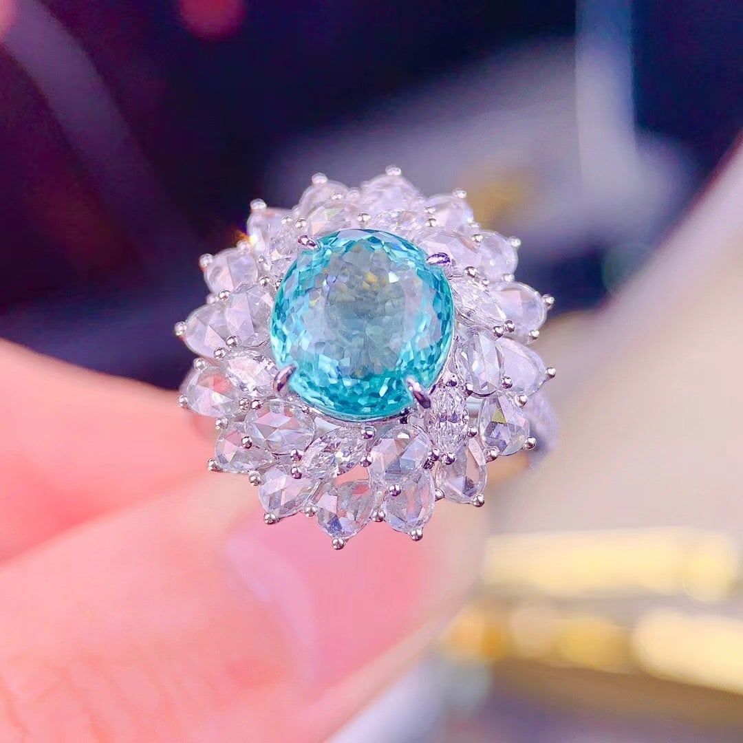 14k Gold 2.72 Ct Natural Paraiba Tourmaline & Diamond Ring/pendant( Without Chain ): Ref:230937011 // gold content:14k gold // ring size:7. 25us // // main gemstone:paraiba tourmaline // shape:oval // carat weight:2. 72ct // color:blue // treatment:natural // // adjacent gemstone