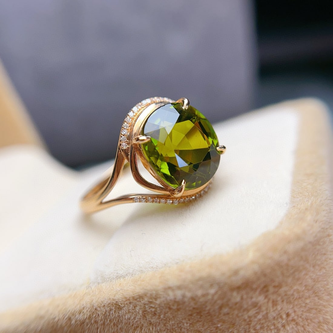 14k Gold 5.20 Ct Natural Tourmaline & Diamond Ring - 6