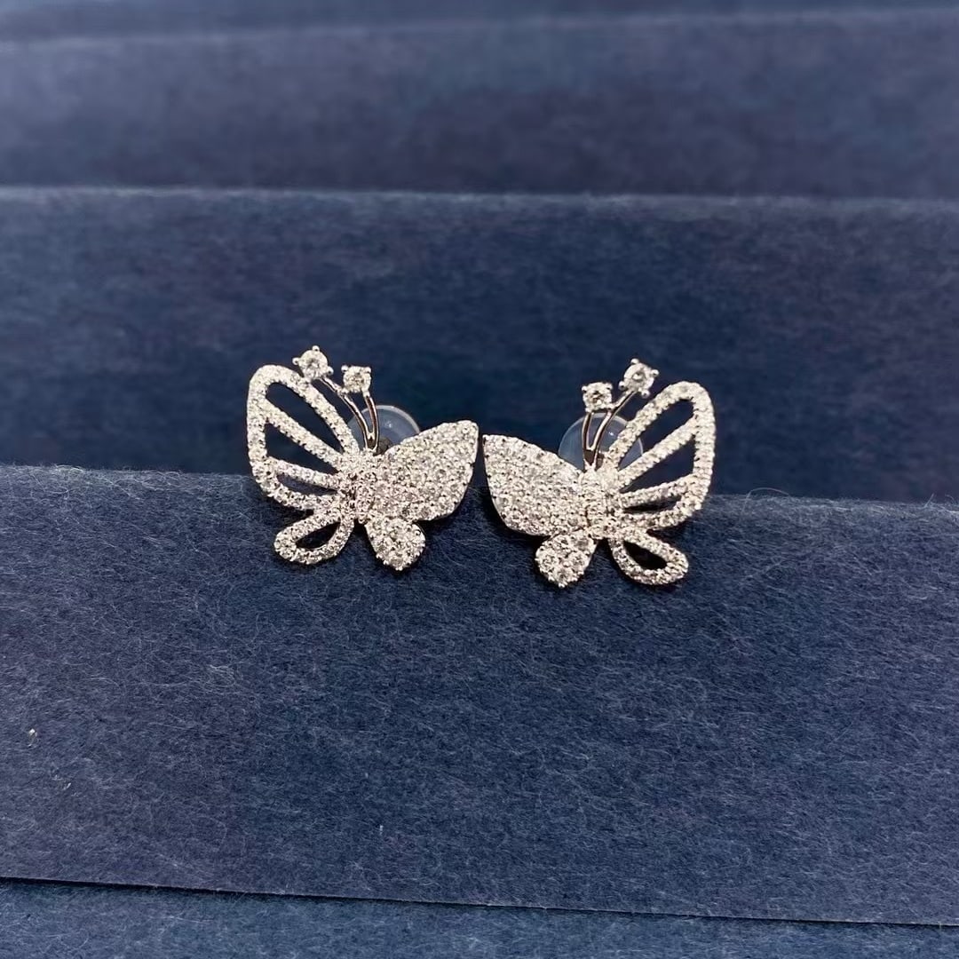 14k Gold 0.6 Ct Natural H Diamond & Butterfly Earrings: Ref:230937047 // gold content:14k gold // main gemstone:diamond // shape:round // carat weight:0. 6ct // clarity grade:vs-si // color:h // treatment:natural // cut grade:g // Condition: NewLow