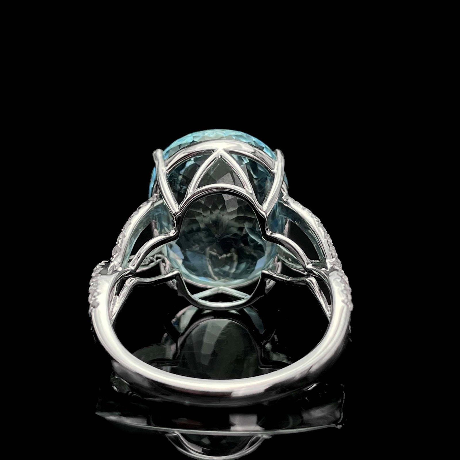 14k Gold 9.5 Ct Natural Aquamarine & Diamond Ring - 5