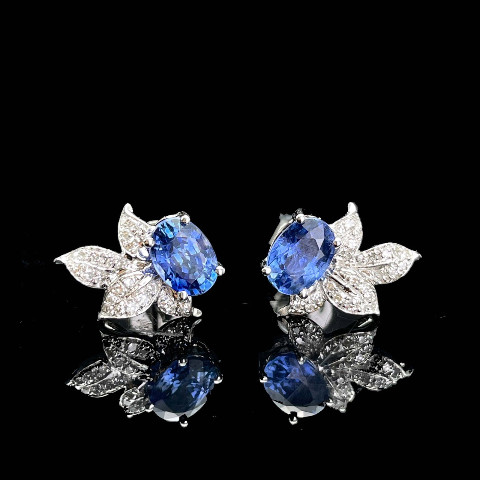 14k Gold 1.35 Ctw Natural Sapphire & Diamond Earrings - 5