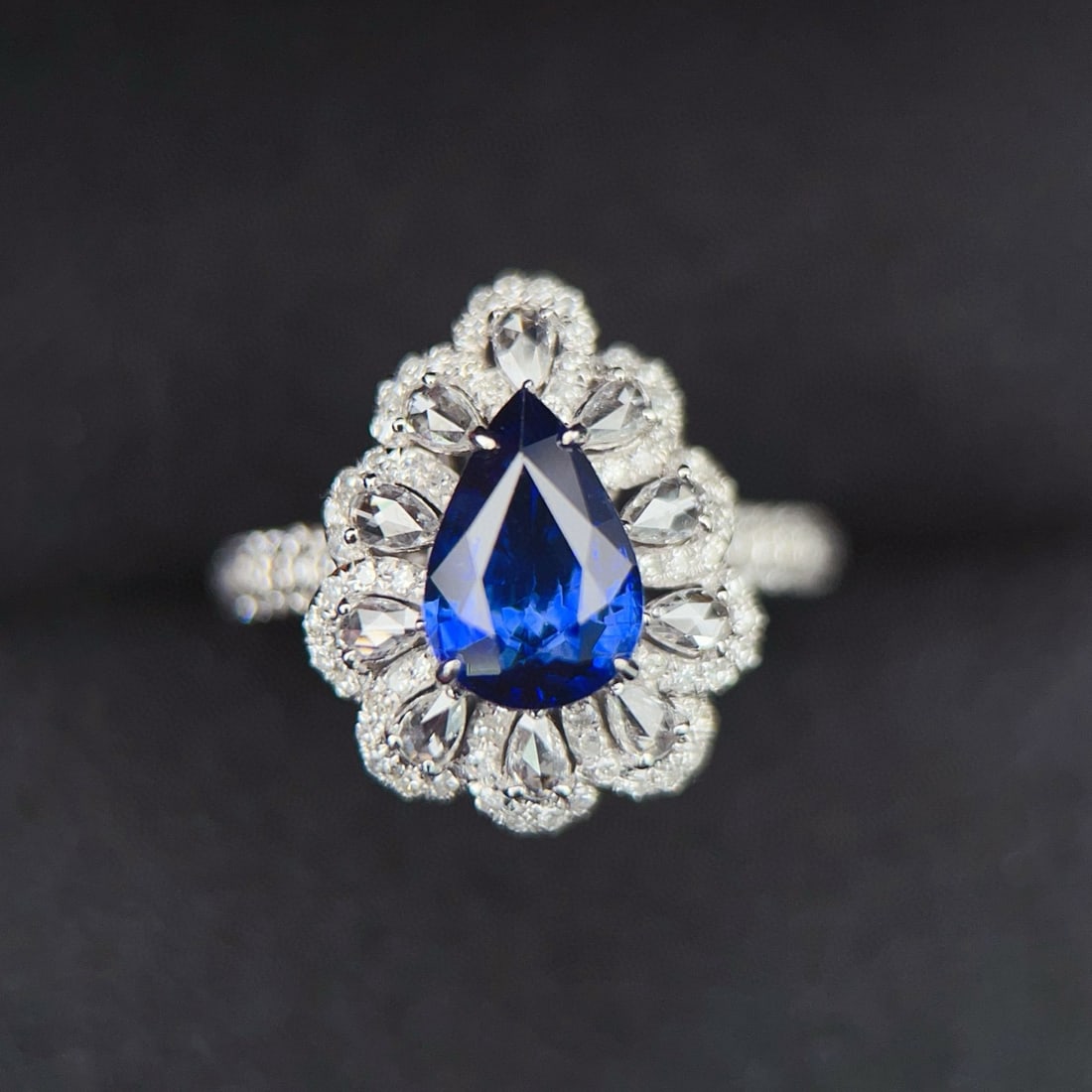 14k Gold 3.09 Ctw Natural Sapphire & Diamond Ring/pendant( Without Chain ): Ref:230937089 // gold content:14k gold // ring size:7. 25us // // main gemstone:sapphire // shape:pear // carat weight:2. 15ct // color:royal blue // treatment:natural // // adjacent gemstone 2 :