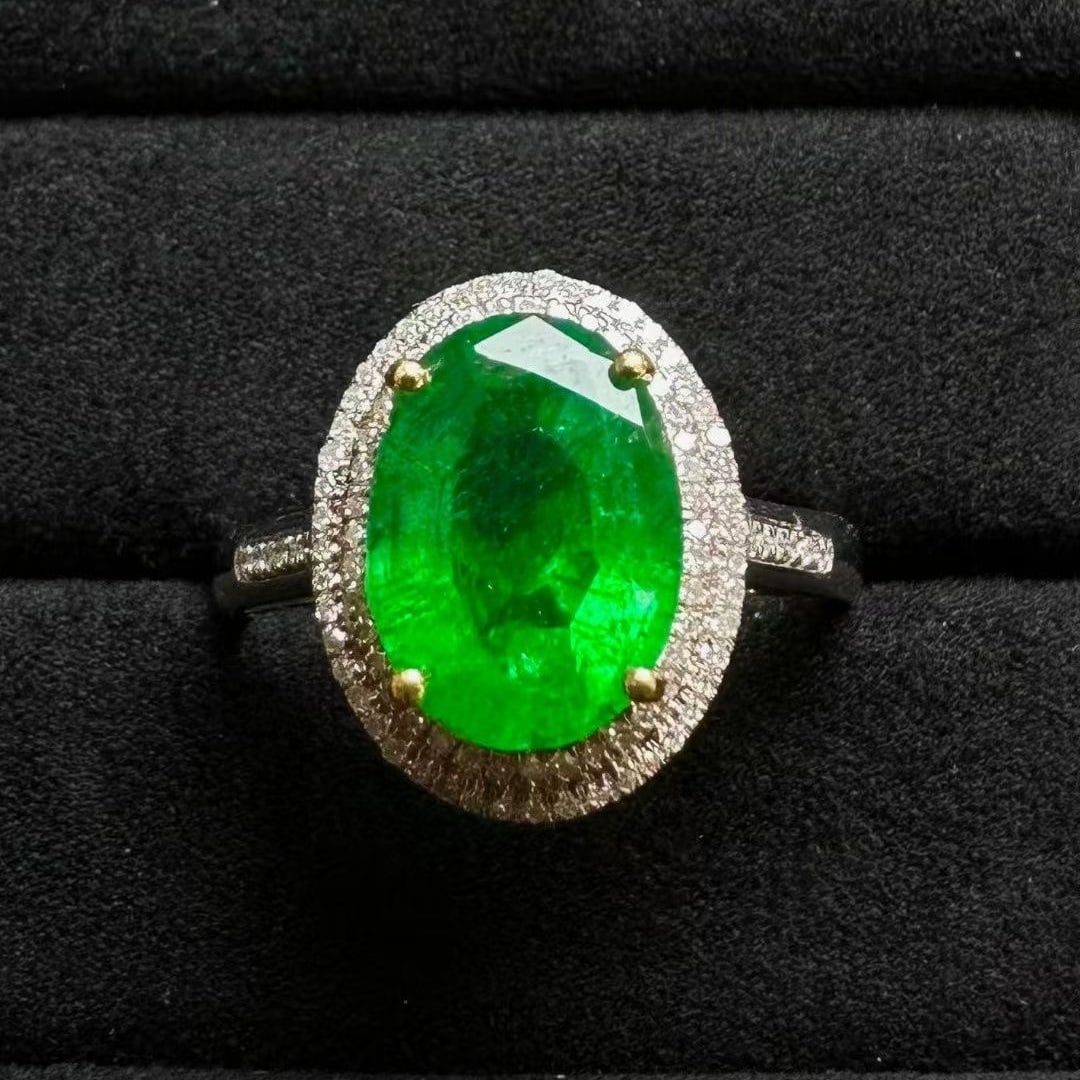 14k Gold 2.70 Ct Vivid Green Natural Emerald & Diamond Ring - 2