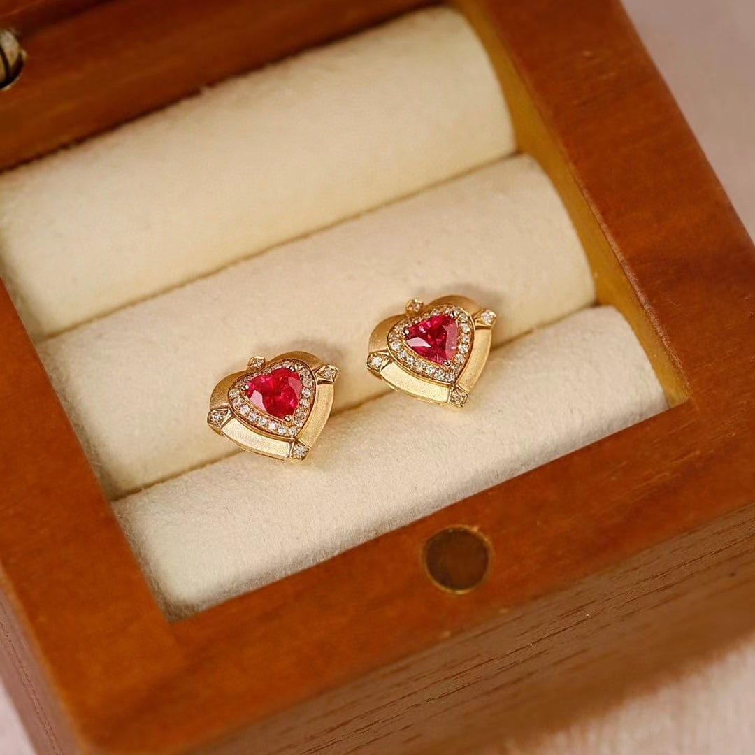 14k Gold 0.62 Ctw Natural Ruby & Diamond Earrings: Ref:230937142 // gold content:14k gold // main gemstone:ruby // shape:heart // carat weight:0. 54ct // color:red // treatment:natural // // adjacent gemstone 2 : diamond // shape:round // carat