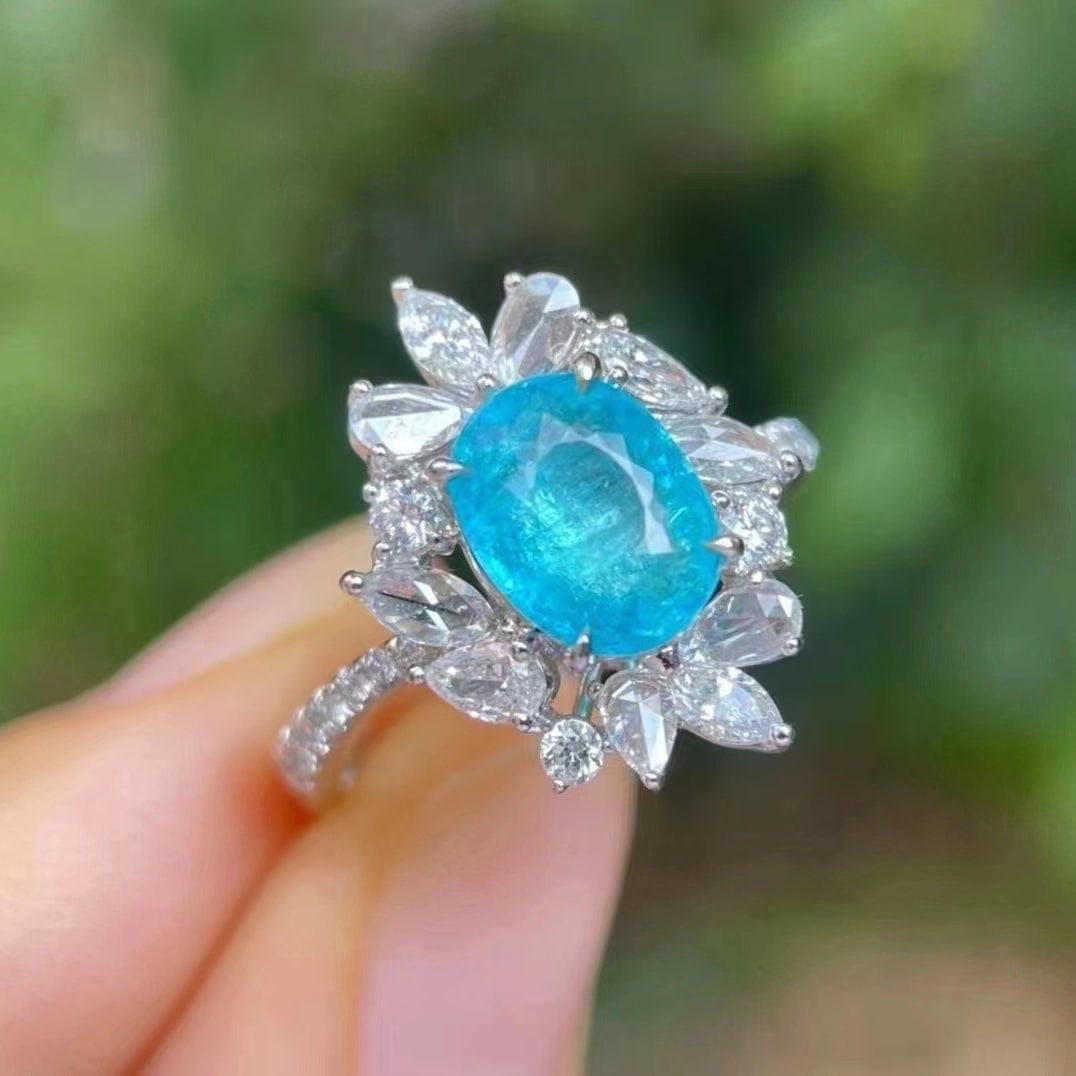 14k Gold 2.40 Ctw Natural Paraiba Tourmaline & Diamond Ring - 4