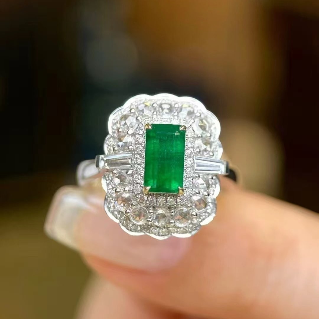 14k Gold 1.97 Ctw Vivid Green Natural Emerald & Diamond Ring - 6