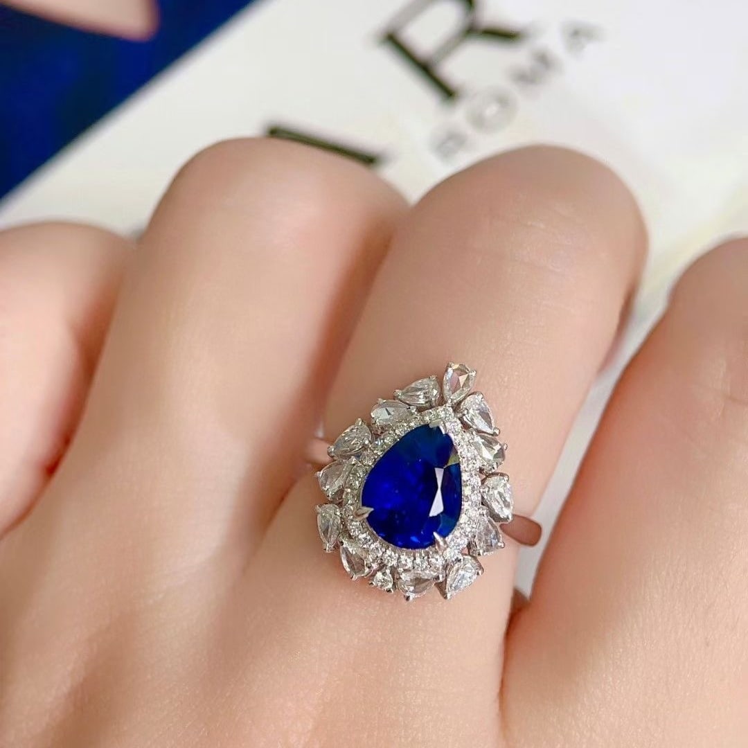 14k Gold 3.83 Ctw Natural Sapphire & Diamond Ring - 3