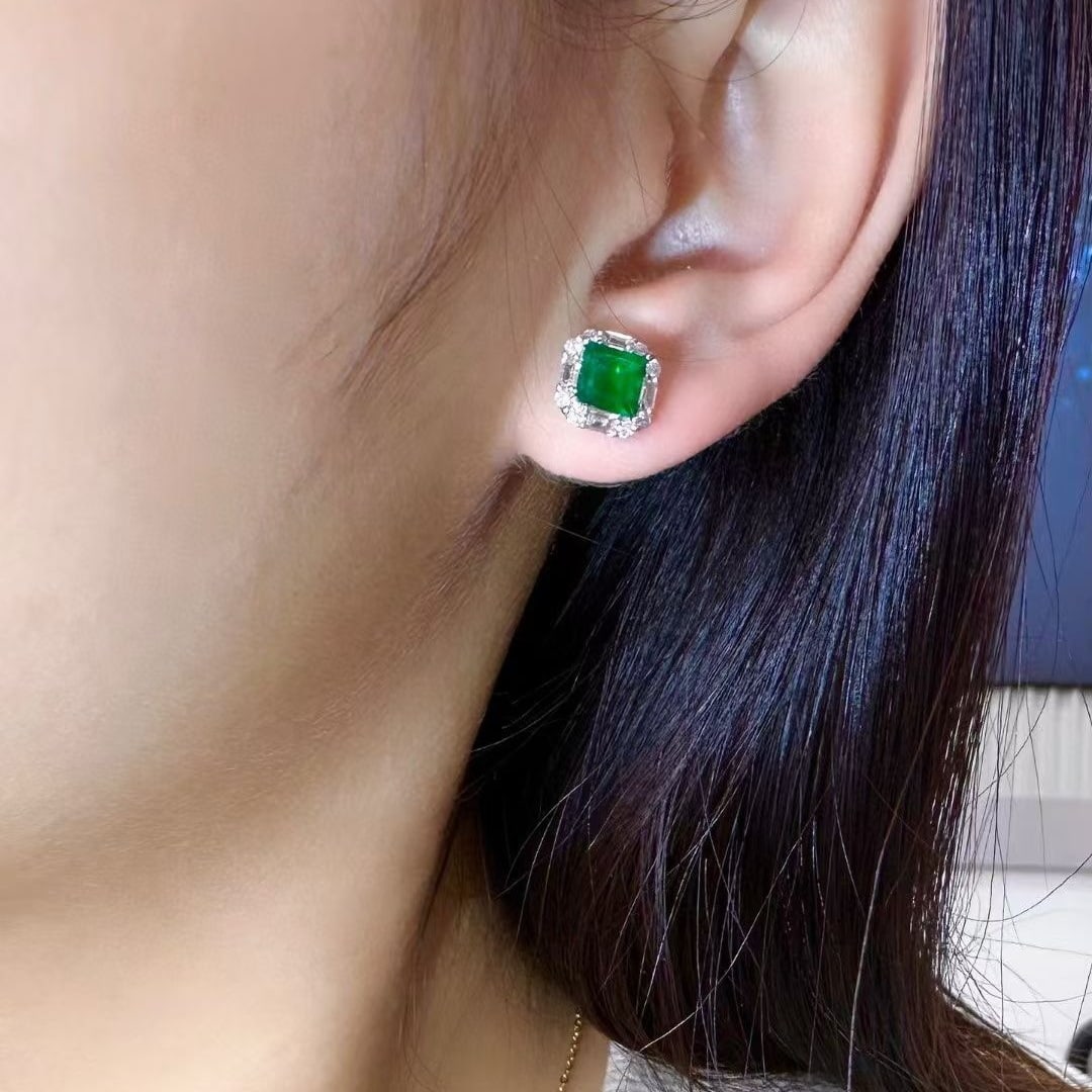 14k Gold 1.54 Ctw Vivid Green Natural Emerald & Diamond Earrings - 4