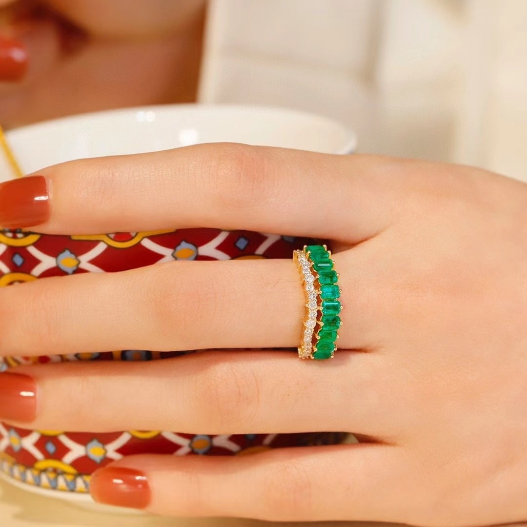 14k Gold 1.51 Ctw Vivid Green Natural Emerald & Diamond Ring - 2