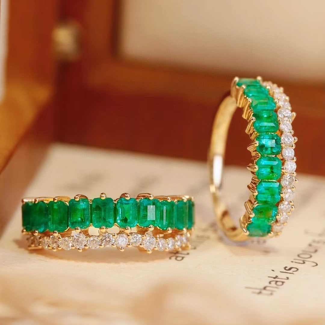 14k Gold 1.51 Ctw Vivid Green Natural Emerald & Diamond Ring - 3