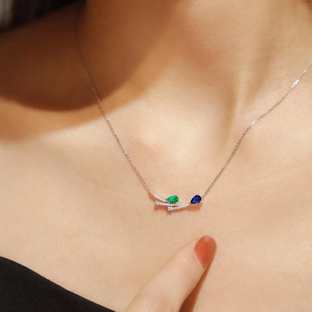 14k Gold 0.52 Ctw Natural Sapphire & Emerald & Toi Et Moi Necklace - 2