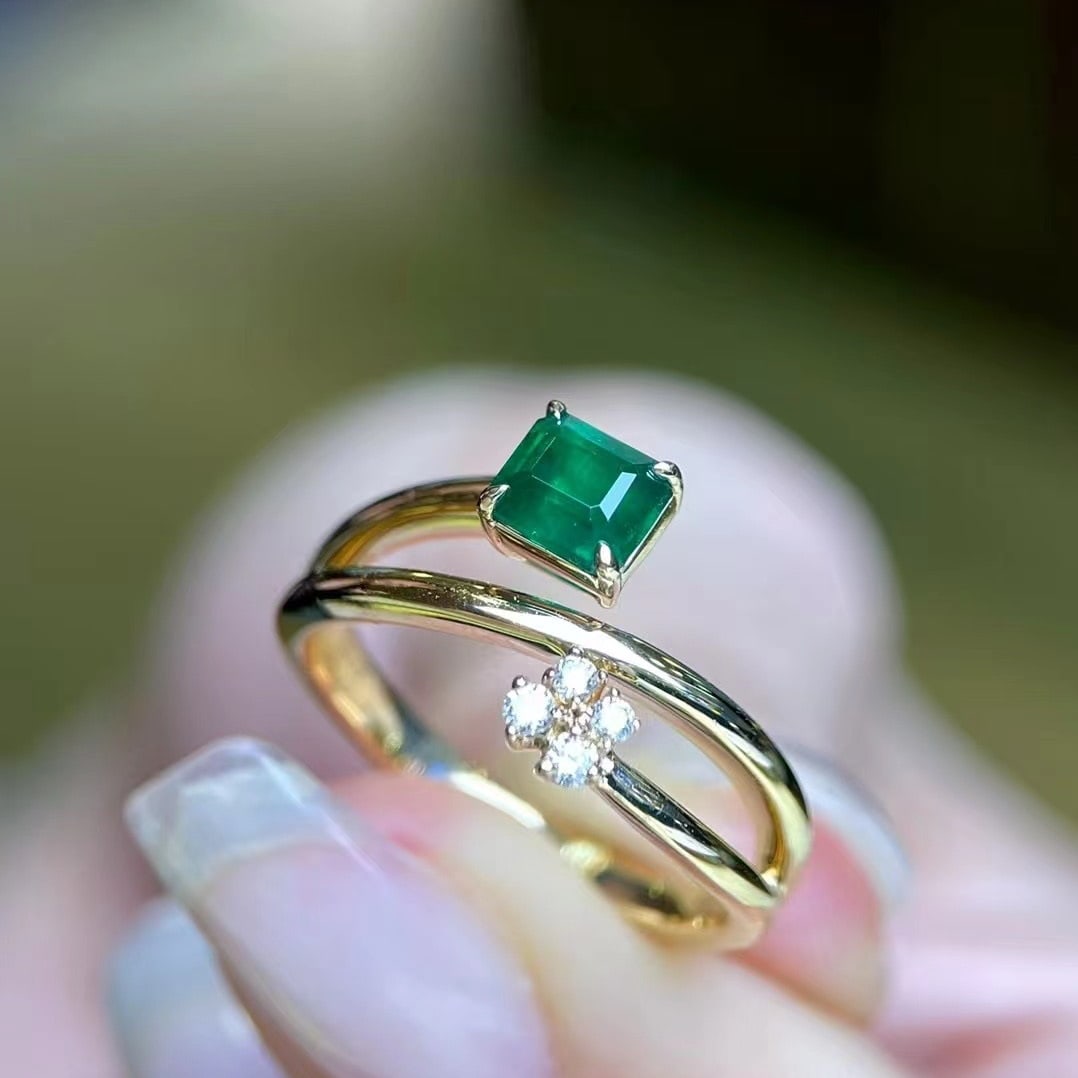14k Gold 0.78 Ctw Vivid Green Natural Emerald & Diamond Ring - 3