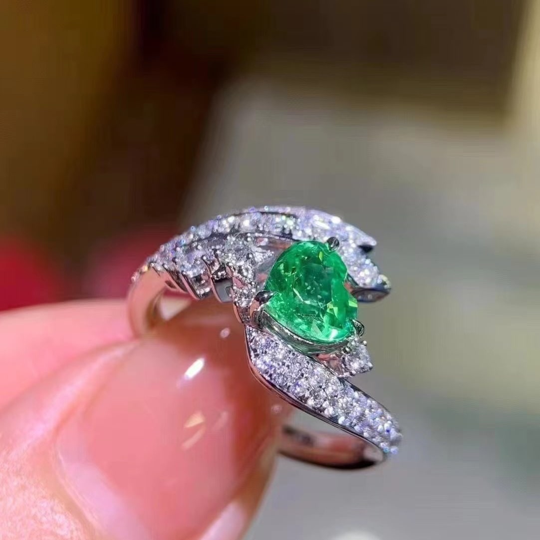 14k Gold 1.57 Ctw Natural Tsavorite & Diamond Ring - 7