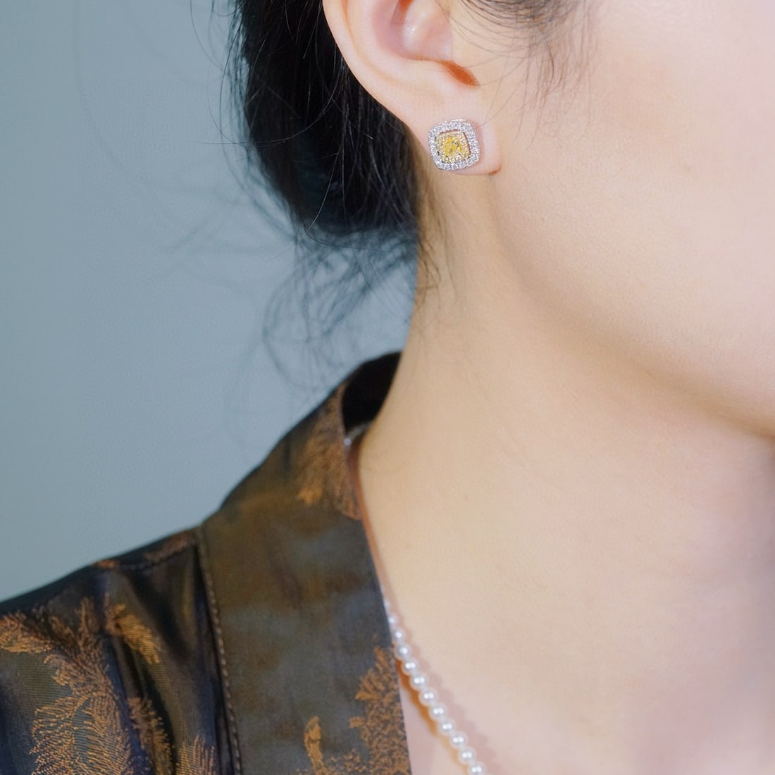 14k Gold 1.00 Ct Natural Color Diamond Earrings - 6