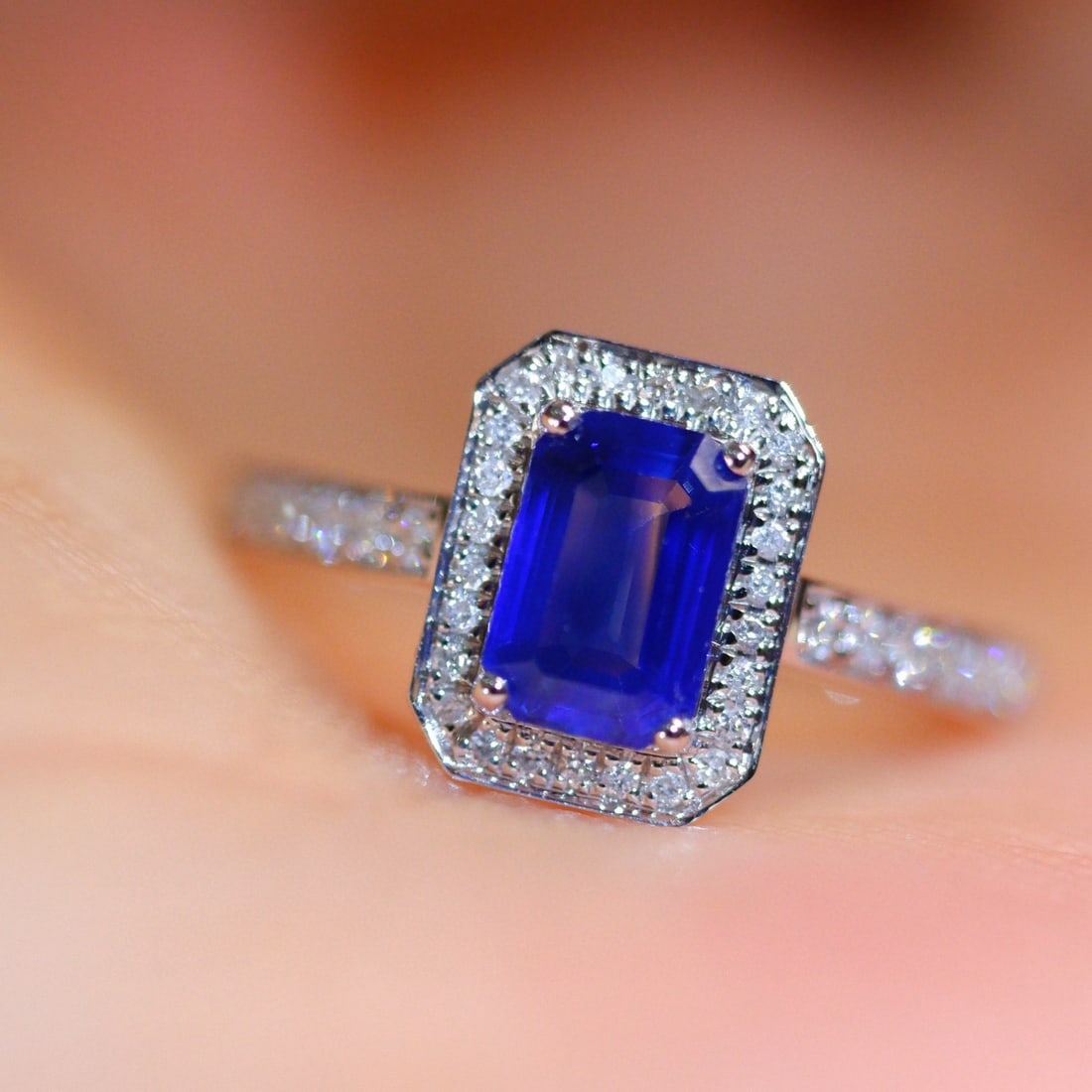 14k Gold 1.00 Ct Natural Sapphire & Diamond Ring - 8