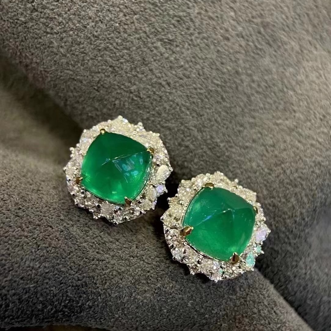 14k Gold 7.58 Ct Natural Emerald & Diamond Earrings: Ref:230937221 // gold content:14k gold // main gemstone:emerald // shape:suger-loaf // carat weight:7. 58ct // color:green // treatment:natural // // adjacent gemstone 2 : diamond // shape:multiply //