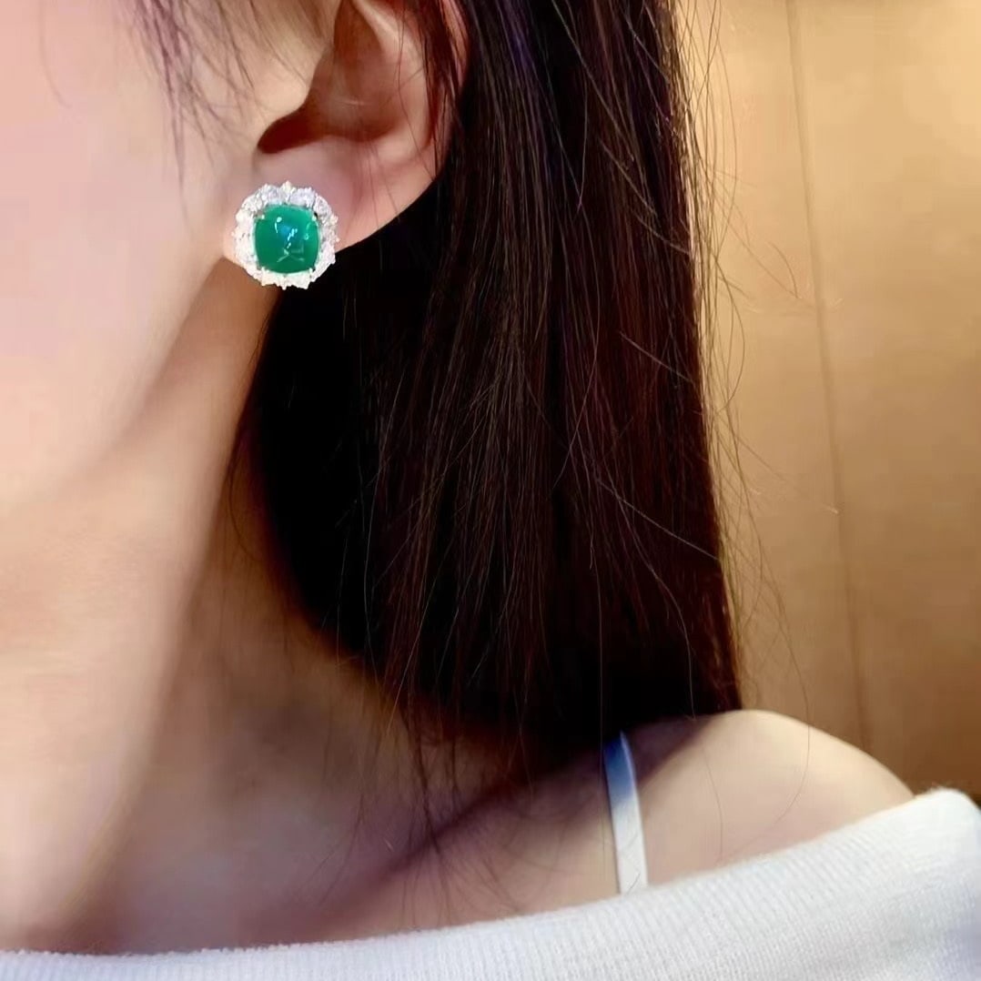 14k Gold 7.58 Ct Natural Emerald & Diamond Earrings - 6