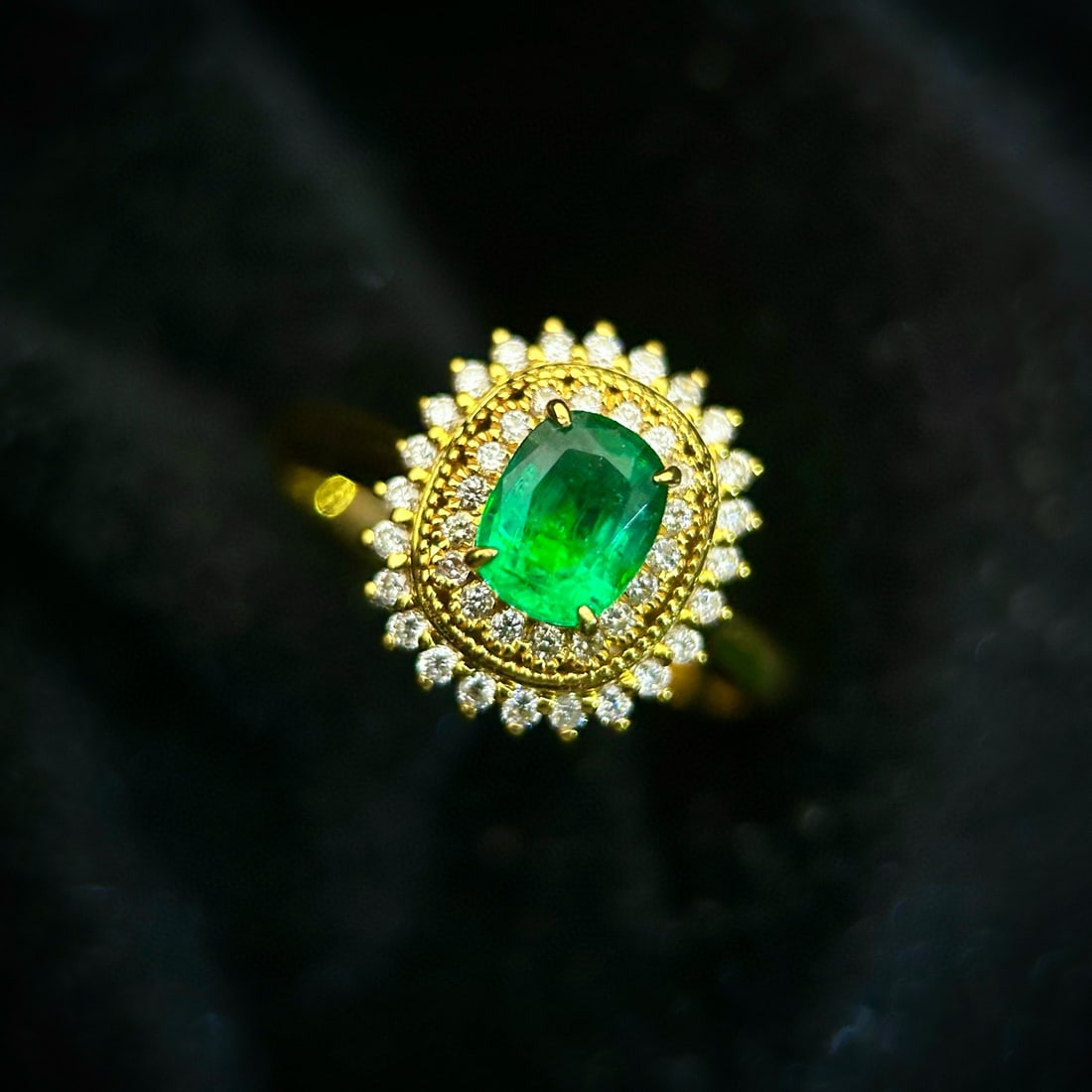 14k Gold 1.43 Ctw Vivid Green Natural Emerald & Diamond Ring - 2