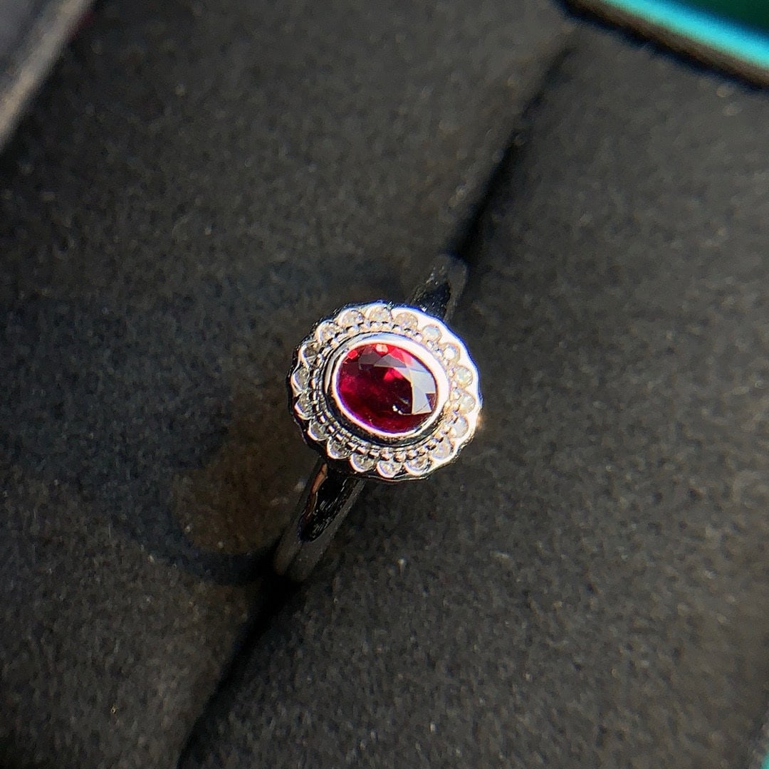 14k Gold 0.41 Ctw Natural Ruby & Diamond Ring - 3