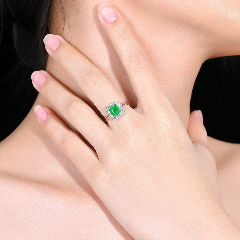 14k Gold 0.95 Ct Vivid Green Natural Emerald & Diamond Ring - 7