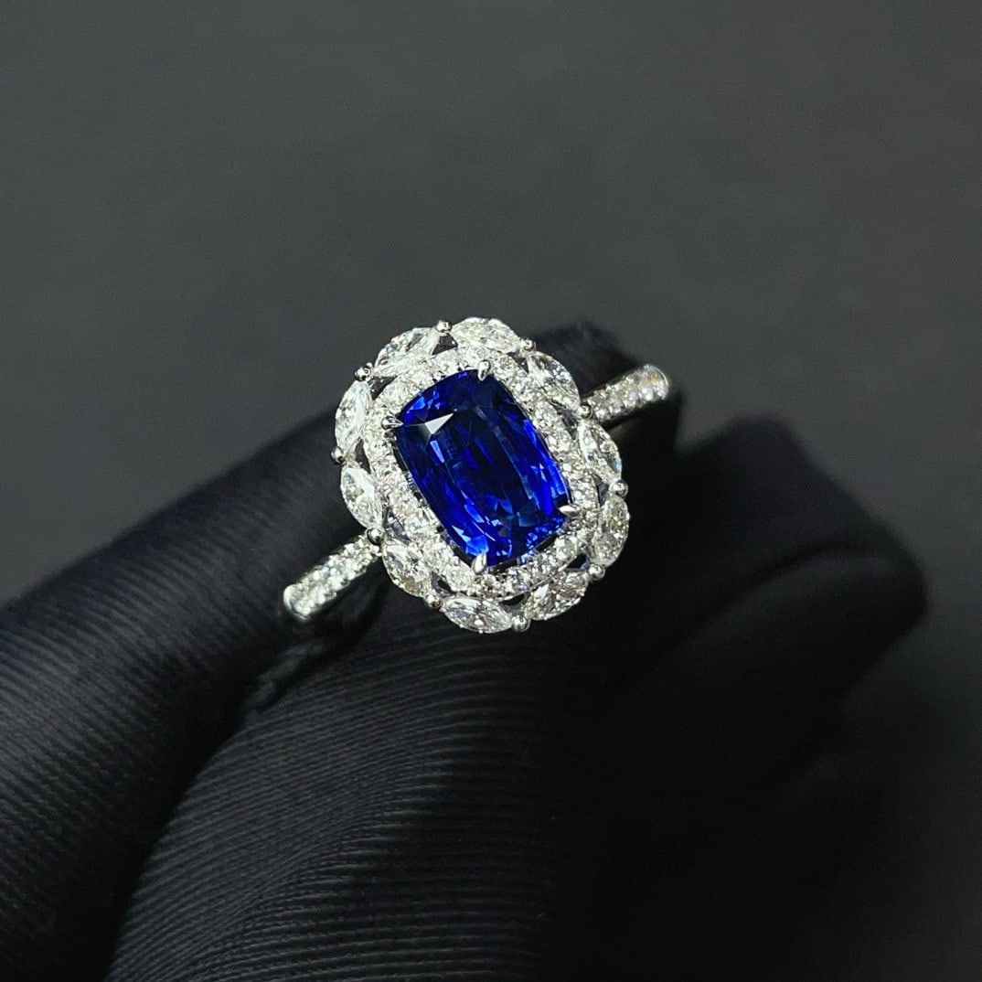 14k Gold 1.45 Ct Natural Sapphire & Diamond Ring - 3
