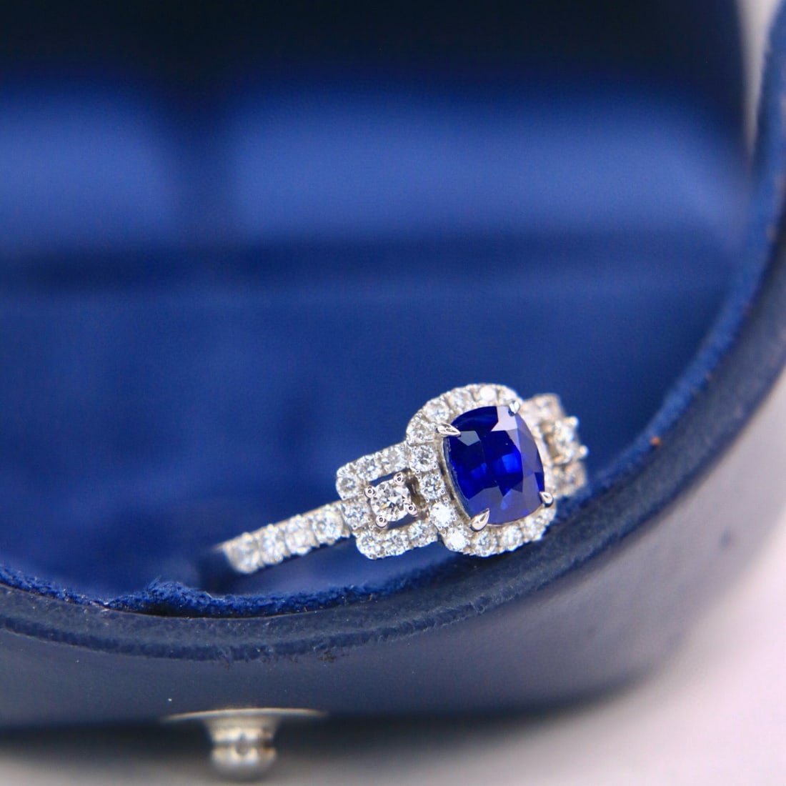 14k Gold 1.56 Ctw Natural Sapphire & Diamond Ring - 2