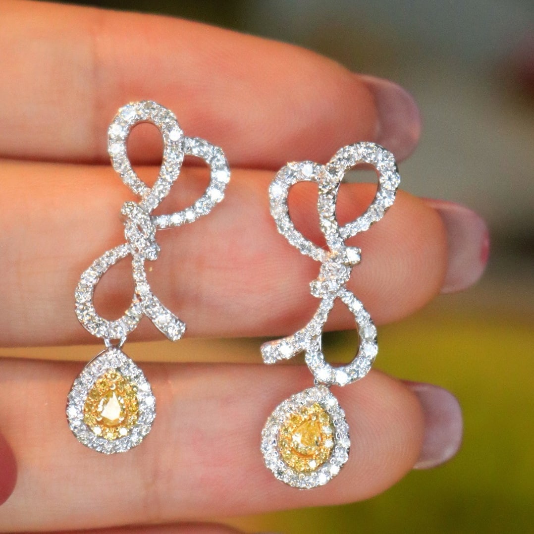 14k Gold 1.3 Ct Natural Color Diamond Earrings - 3