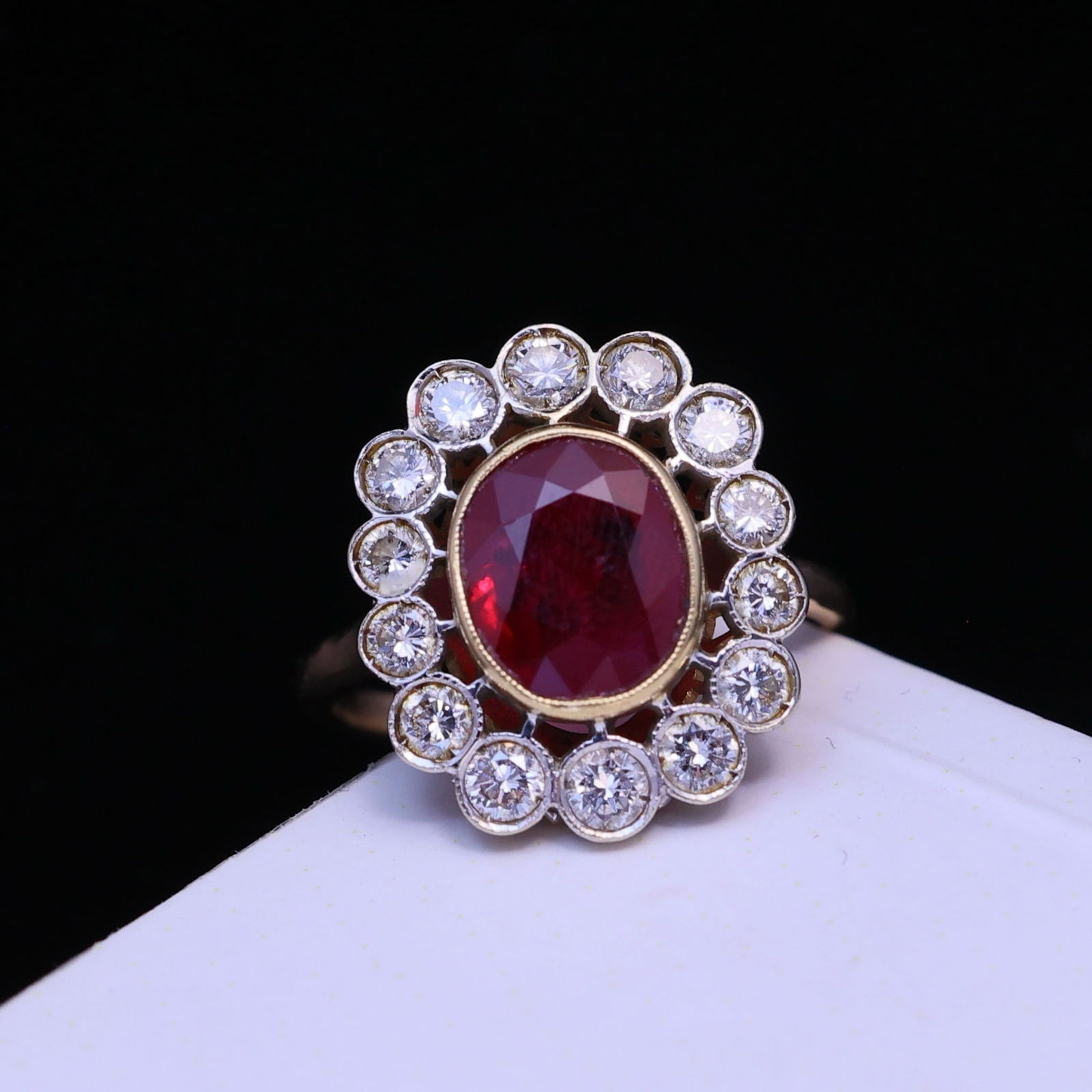 14k Gold 1.5 Ct Natural Ruby & Diamond Ring: Ref:230938059 // gold content:14k gold // ring size:7. 25us // // main gemstone:ruby // shape:oval // carat weight:1. 5ct // color:pigeonblood red // treatment:natural // // adjacent gemstone 2 : diam