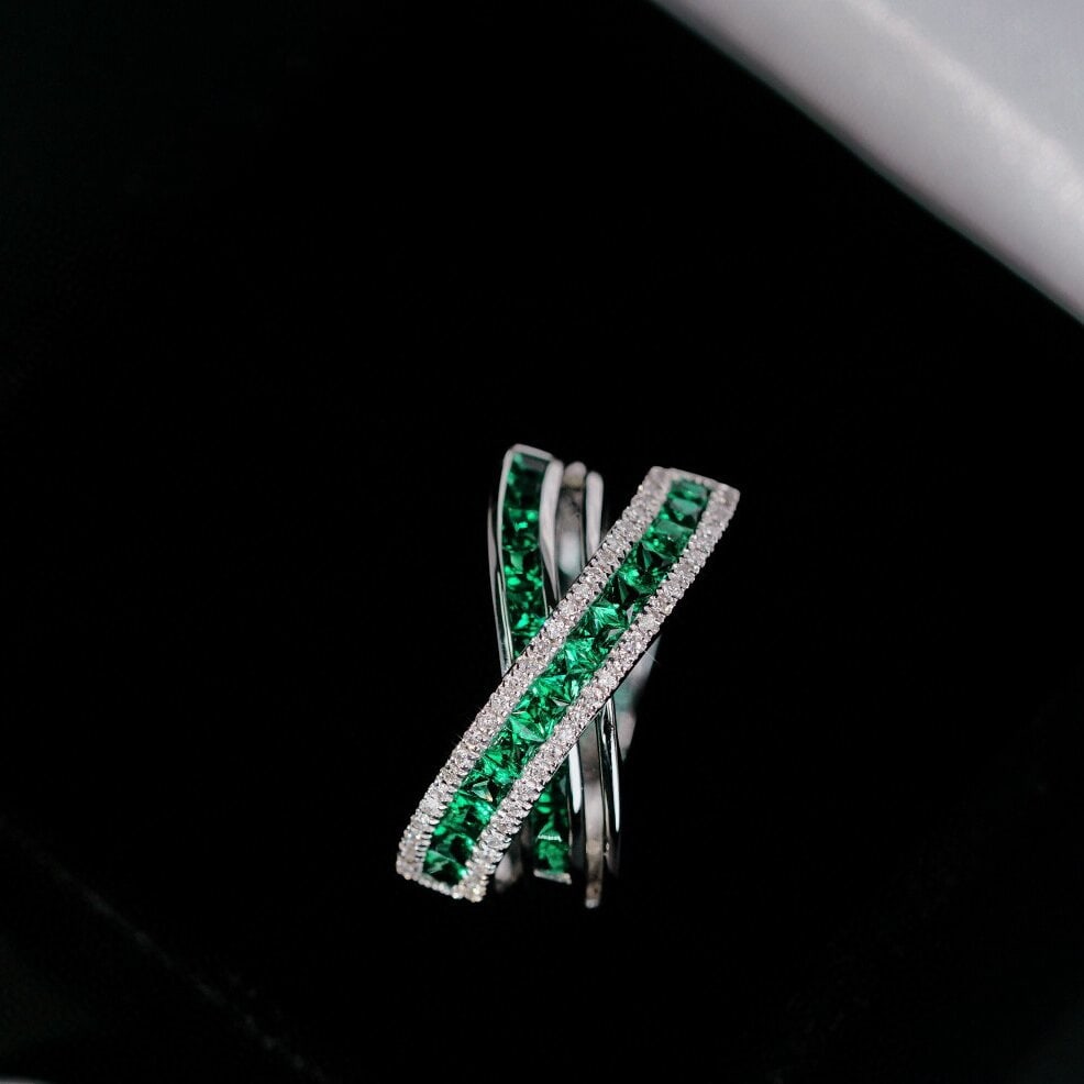 14k Gold 1.08 Ctw Vivid Green Natural Emerald & Diamond Ring - 6