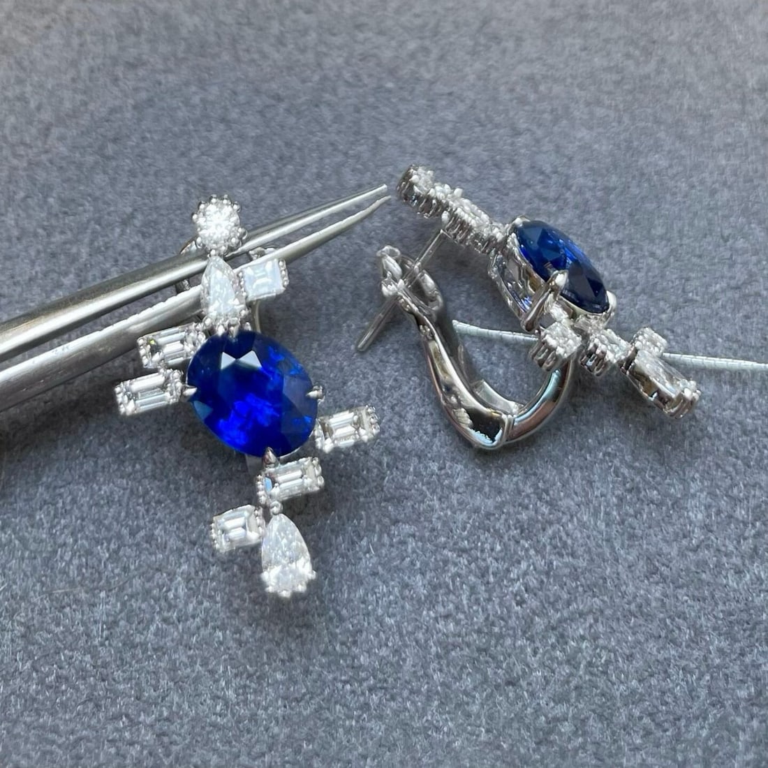 14k Gold 4.10 Ctw Natural Sapphire & Diamond Earrings - 3