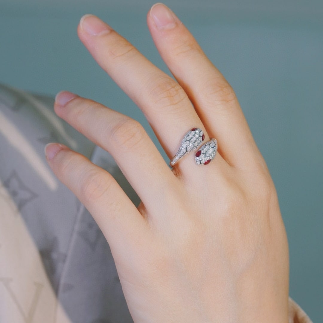 14k Gold 0.80 Ctw Vivid Red Natural Ruby & Diamond Ring - 4