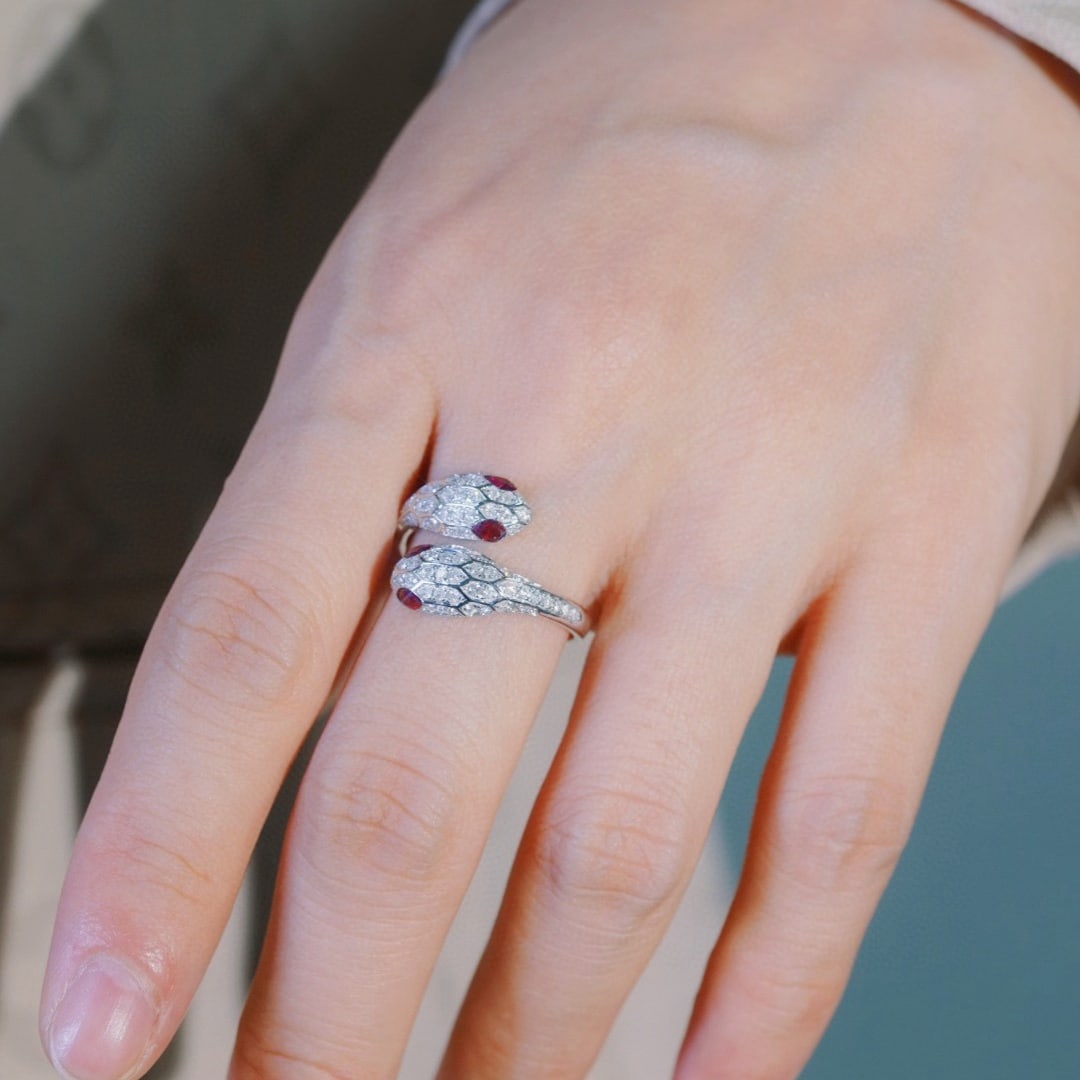 14k Gold 0.80 Ctw Vivid Red Natural Ruby & Diamond Ring - 5