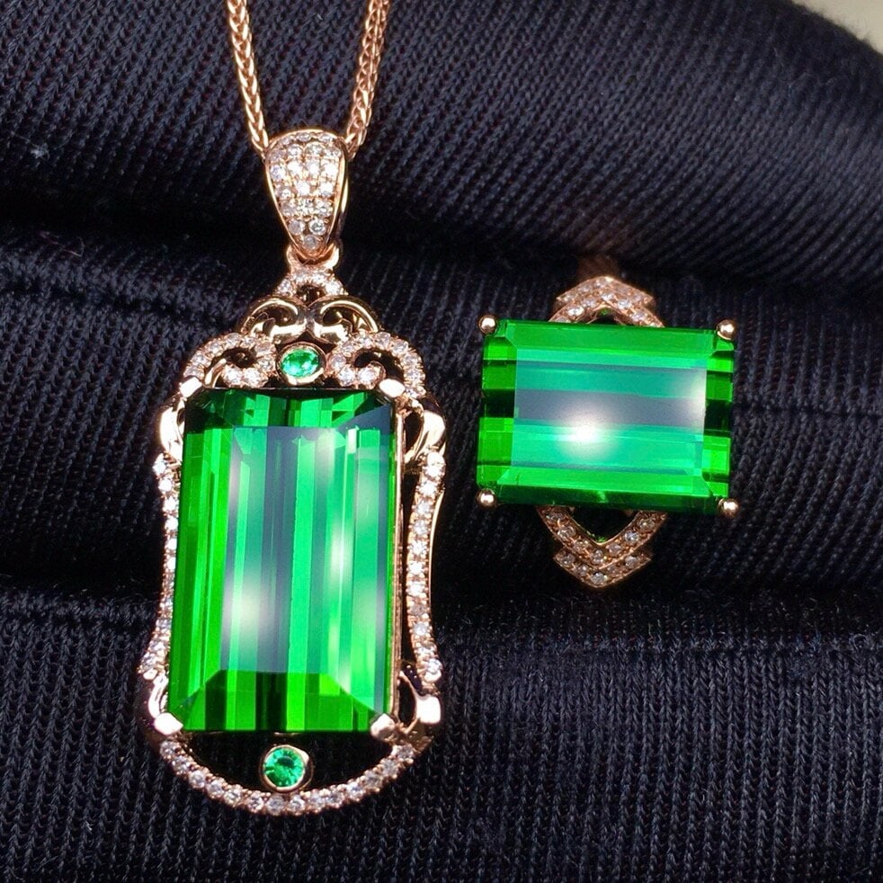 14k Gold 13.62 Ct Natural Tourmaline & Diamond Jewelry Set: Ref:230938076 // gold content:14k gold // ring size:7. 25us // // pendant(without chain) // main gemstone:tourmaline // shape:octagonal // carat weight:8. 5ct // color:green // treatment:natural // //