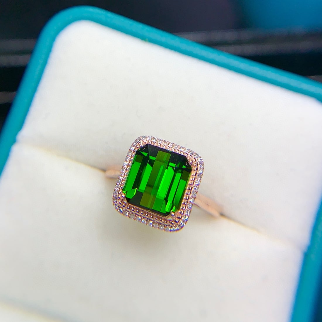 14k Gold 4.4 Ct Natural Tourmaline & Diamond Ring - 2