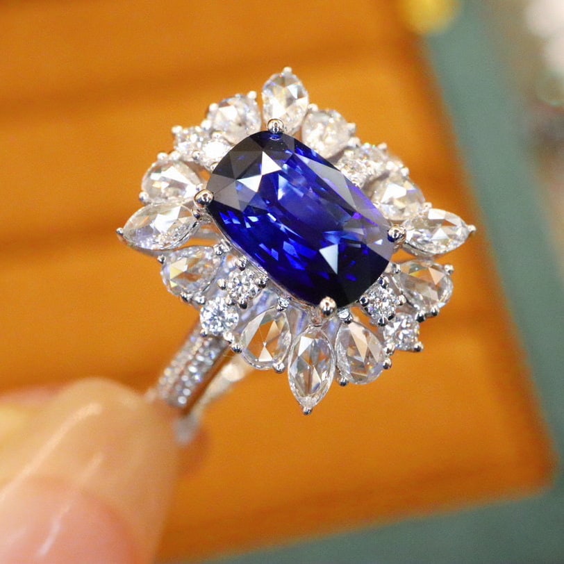 14k Gold 3.26 Ctw Natural Sapphire & Diamond Ring - 2