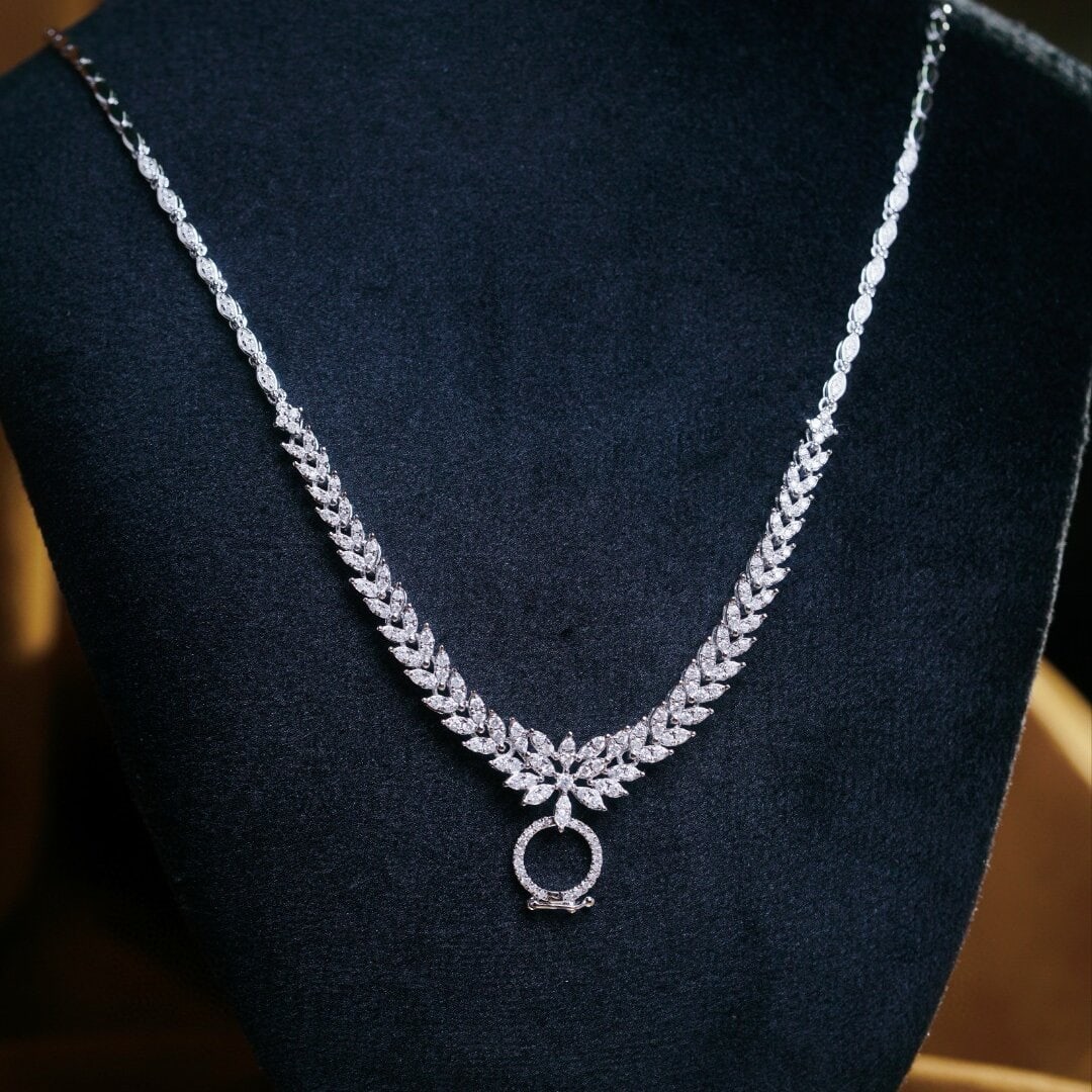 14k Gold 1.50 Ct Natural H Diamond Necklace: Ref:230938125 // gold content:14k gold // main gemstone:diamond // shape:round // carat weight:1. 50ct // clarity grade:vs-si // color:h // treatment:natural // cut grade:g // Condition: NewLow