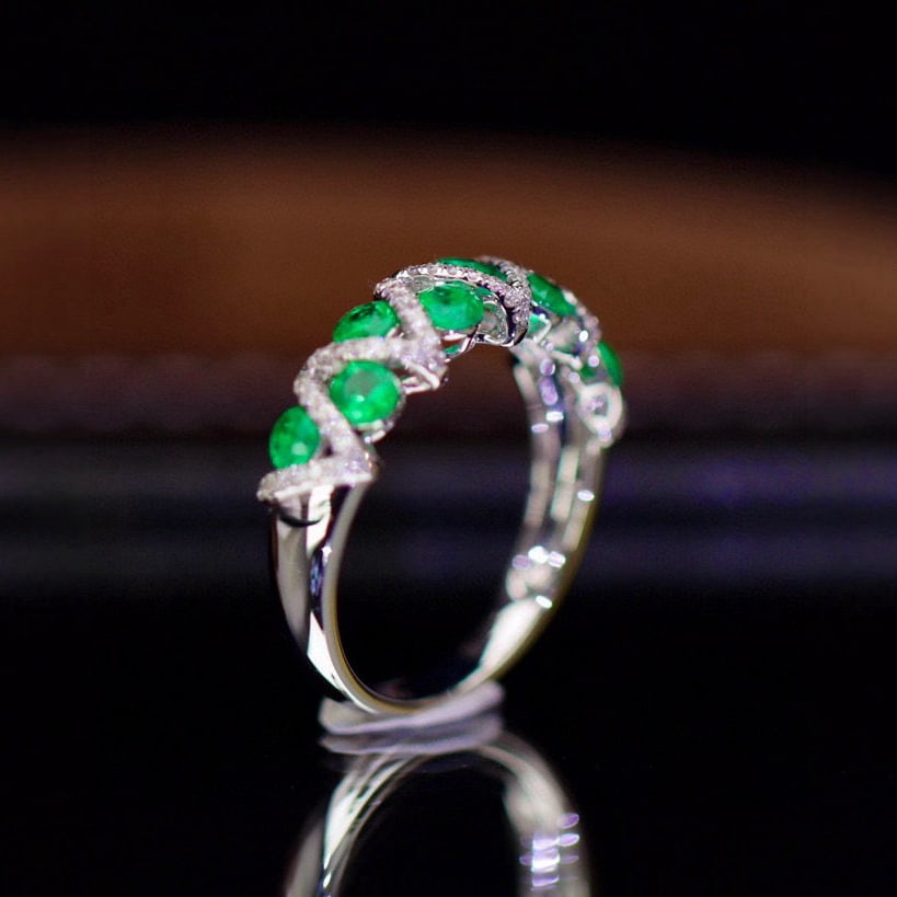 14k Gold 1.11 Ctw Vivid Green Natural Emerald & Diamond Ring - 7