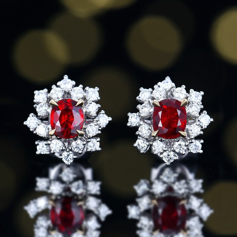 14k Gold 1.23 Ctw Natural Ruby & Diamond Earrings: Ref:230938150 // gold content:14k gold // main gemstone:ruby // shape:oval // carat weight:0. 75ct // color:pigeonblood red // treatment:natural // // adjacent gemstone 2 : diamond // number of stones