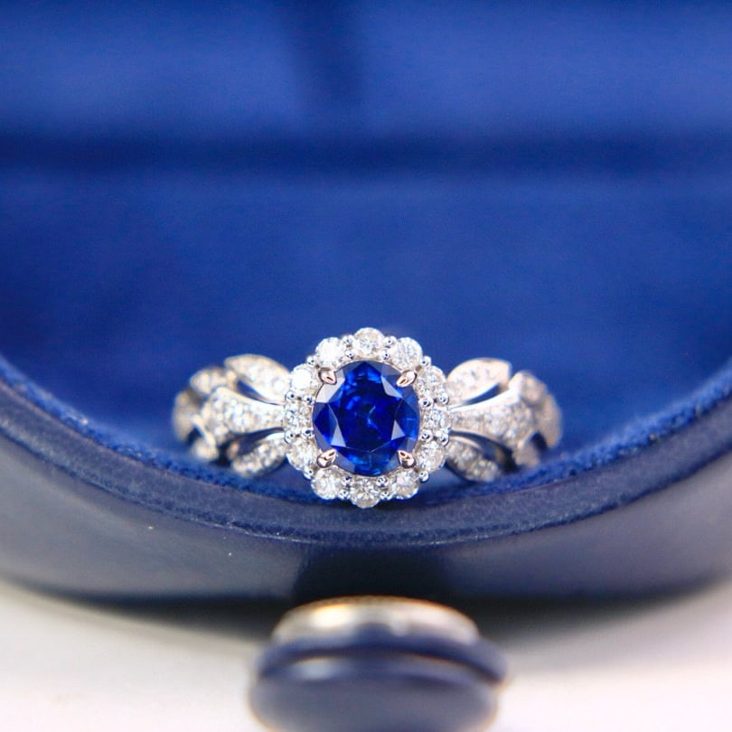 14k Gold 1.46 Ctw Natural Sapphire & Diamond Ring (1 of 6)