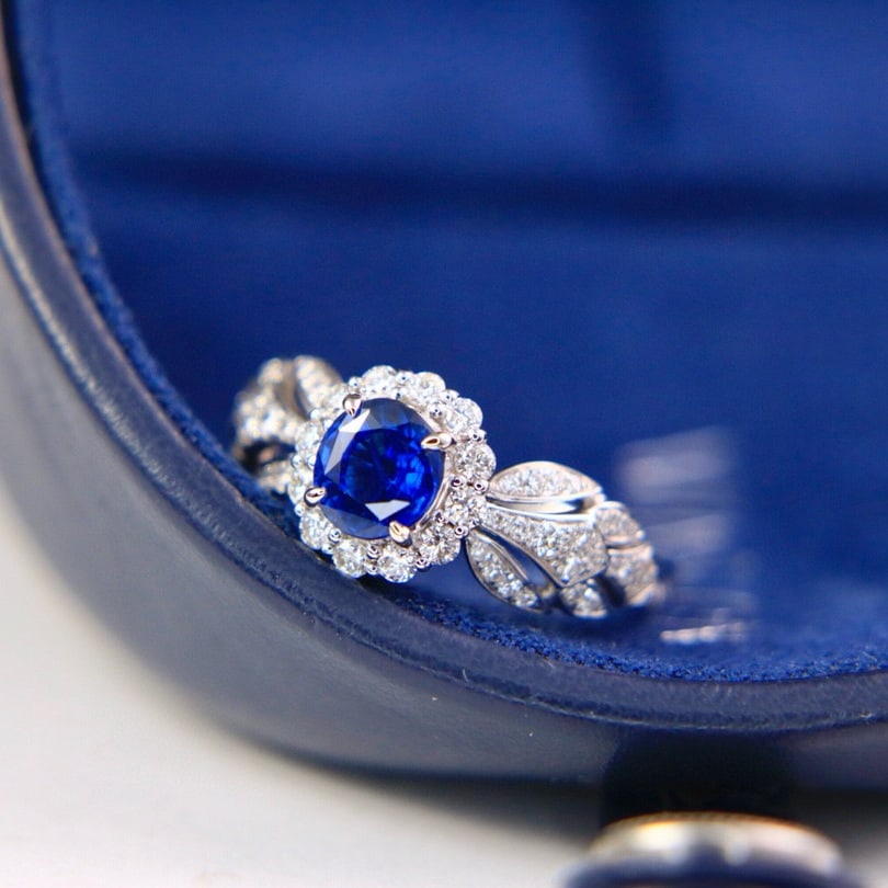 14k Gold 1.46 Ctw Natural Sapphire & Diamond Ring - 3