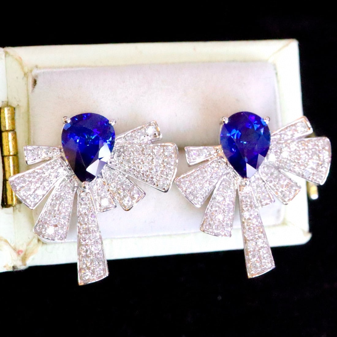 14k Gold 2.35 Ctw Natural Sapphire & Diamond Earrings - 2