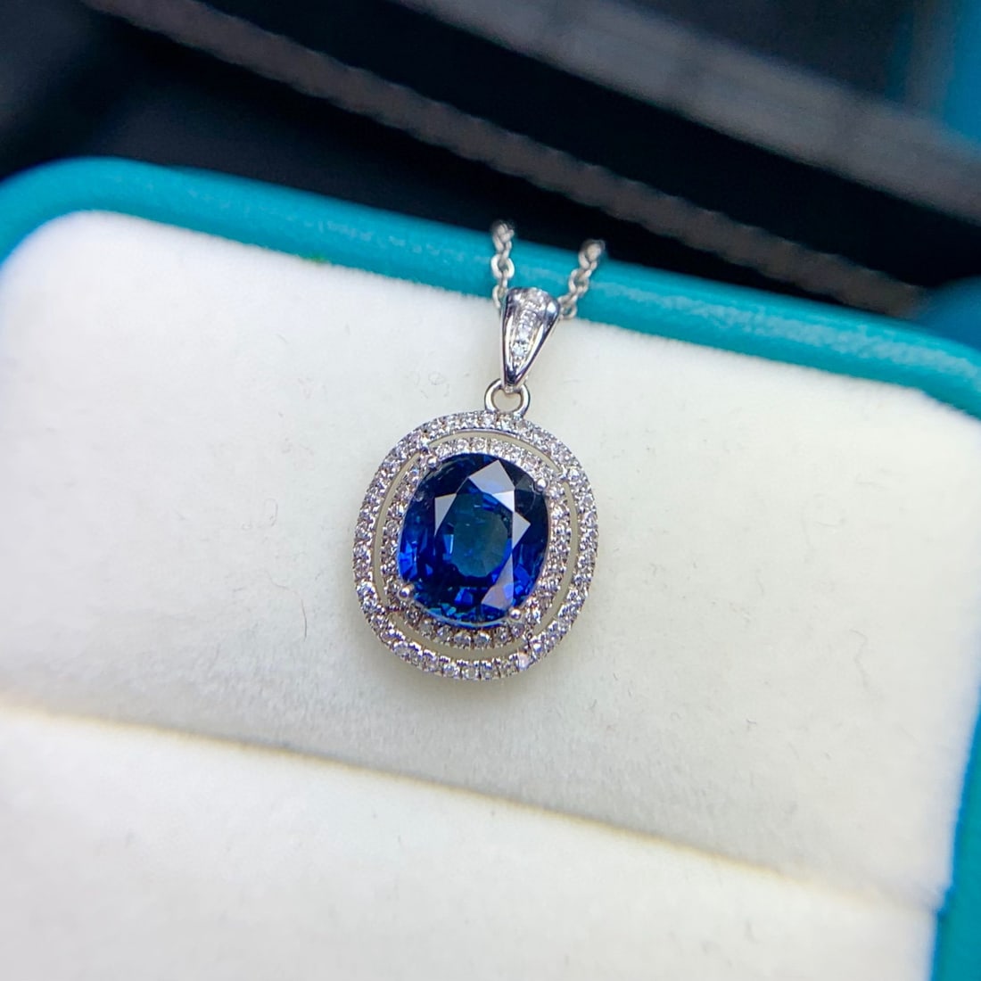 14k Gold 1.72 Ct Vivid Blue Natural Sapphire & Diamond Pendant( Without Chain ) - 5