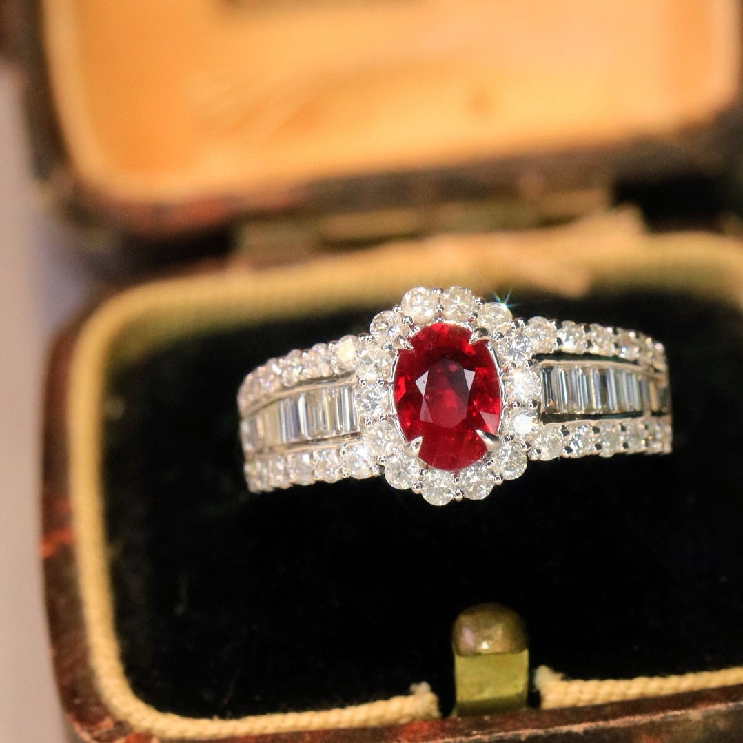 14k Gold 1.75 Ctw Vivid Red Natural Ruby & Diamond Ring - 2