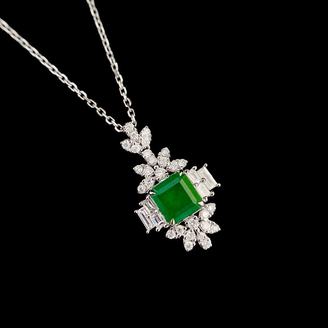 14k Gold 0.92 Ctw Vivid Green Natural Emerald & Diamond Pendant( Without Chain ) - 4