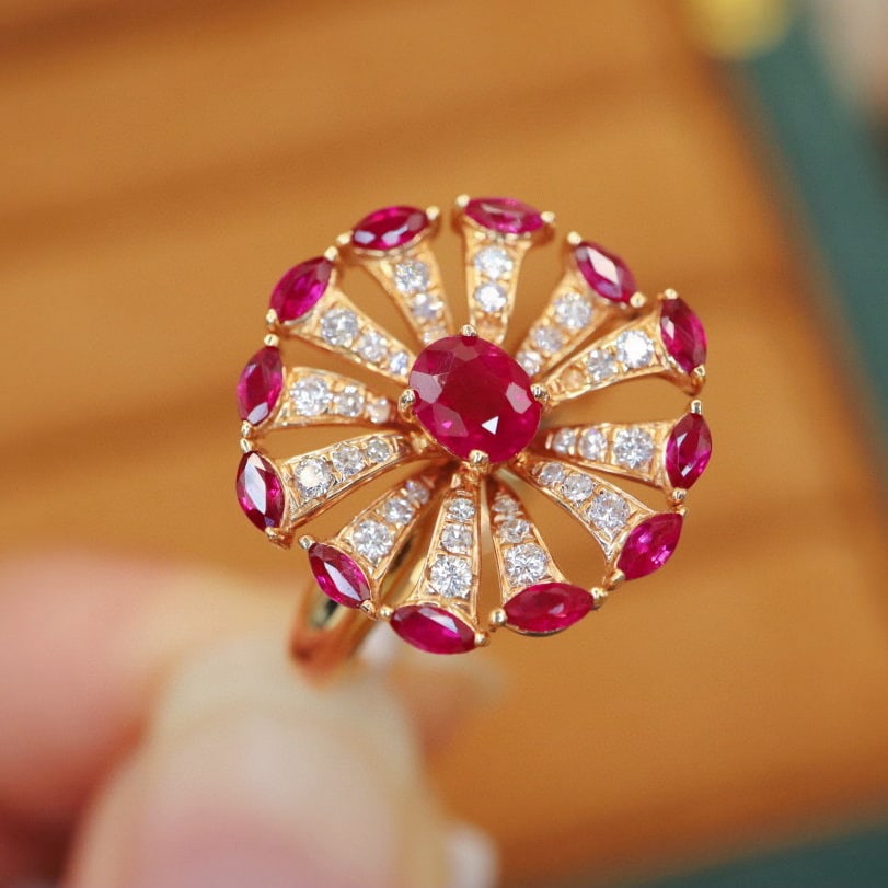 14k Gold 1.37 Ctw Natural Ruby & Diamond Ring - 4