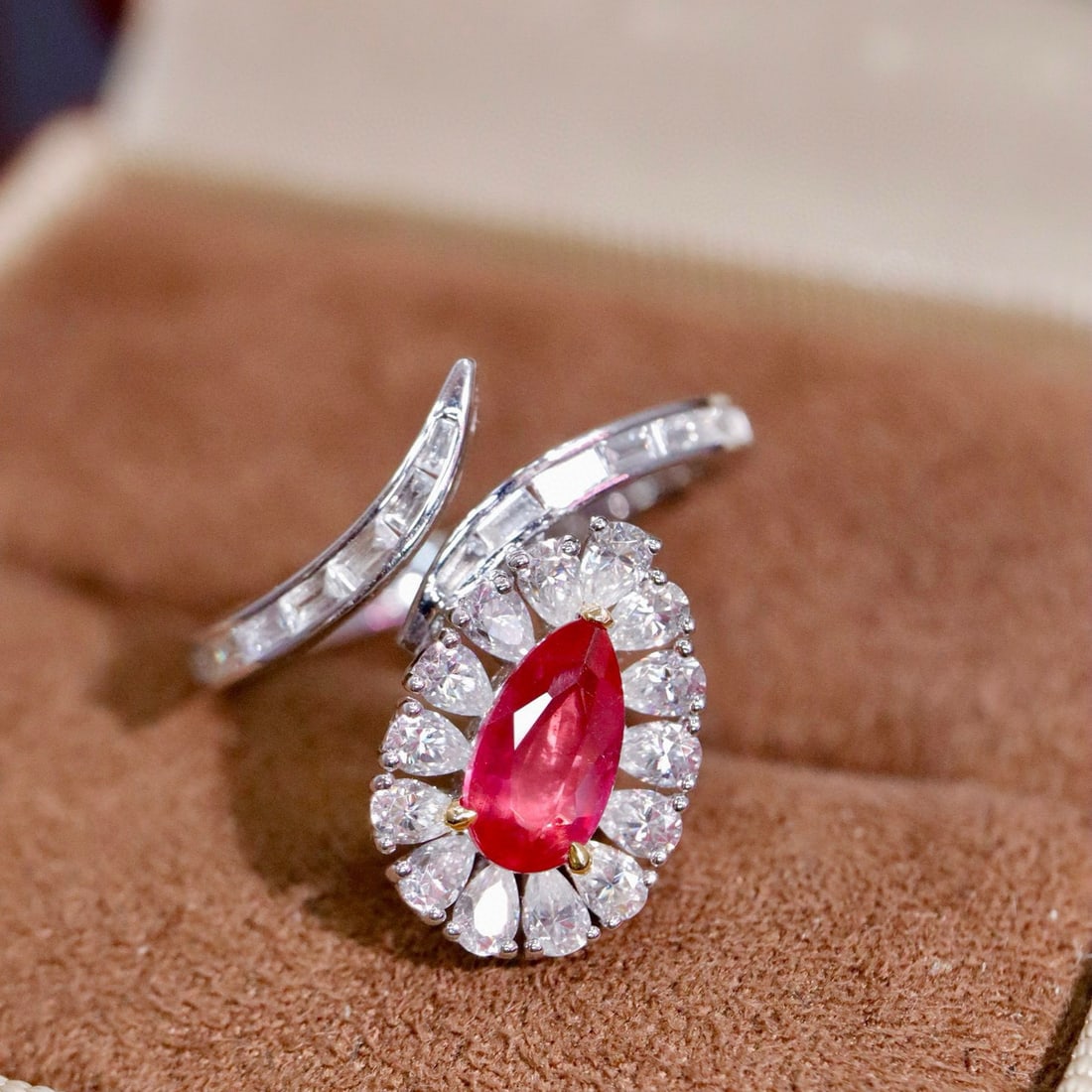 14k Gold 1.03 Ctw Natural Ruby & Diamond Ring - 6